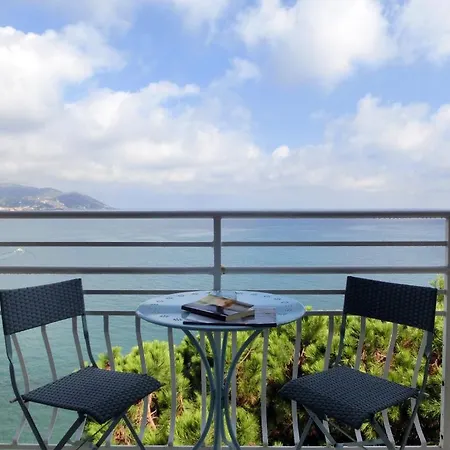 Arc En Ciel Hotel Diano Marina